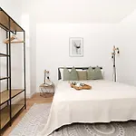 Modernes 3-zimmer-apartment - Naehe Krankenhaus, Altstadt, Bahnhof - Parken *