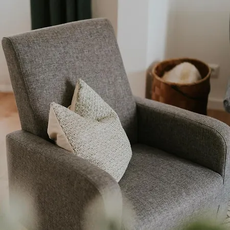 Apartment Modernes 3-Zimmer-Apartment - Naehe Krankenhaus, Altstadt, Bahnhof - Parken *